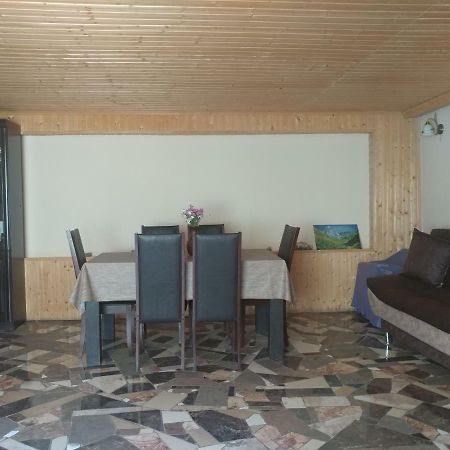 Lali'S Guest House In Juta Kültér fotó