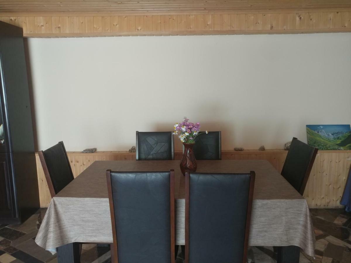 Lali'S Guest House In Juta Kültér fotó